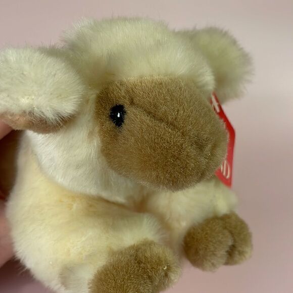 Vintage Gund Lambsalot Cream Sheep Plush with tags Easter NWT Excellent Conditi… - Picture 12 of 12